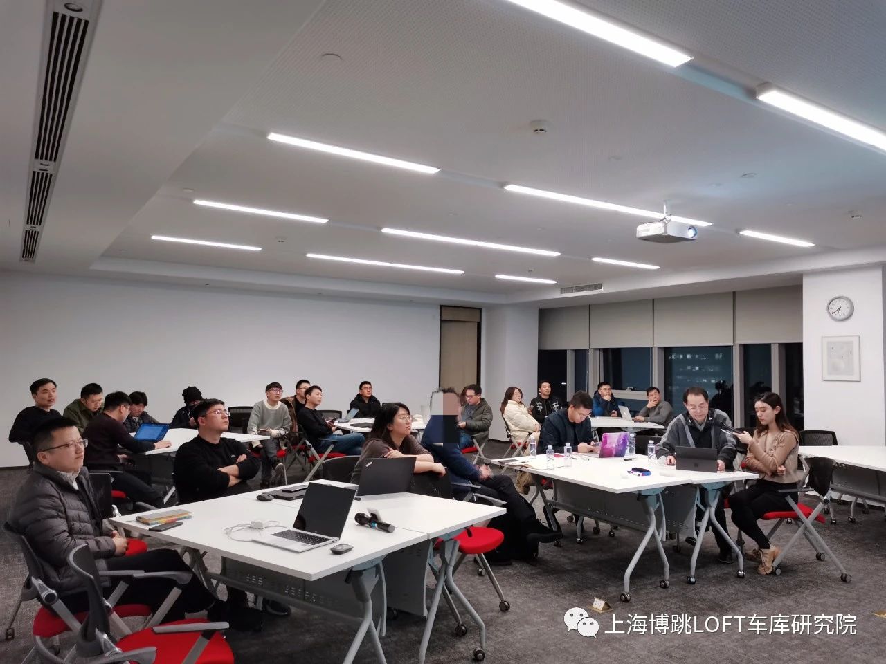 宜春杭州LOFT车库专题会